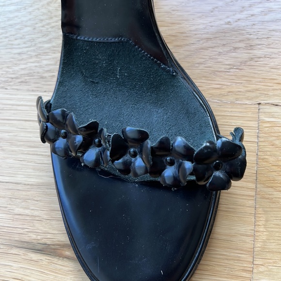 Vía Spiga Slingback sandals. Size 7 1/2. Black. - Picture 2 of 4